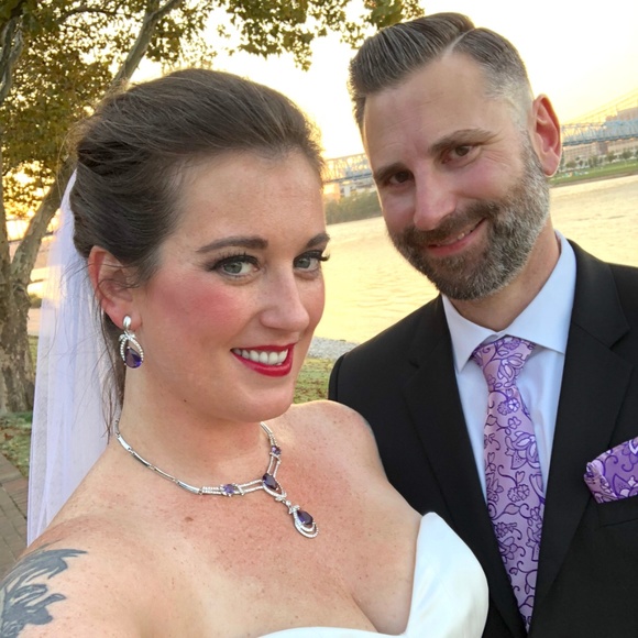 Meet your posher - Picture 4 of 5